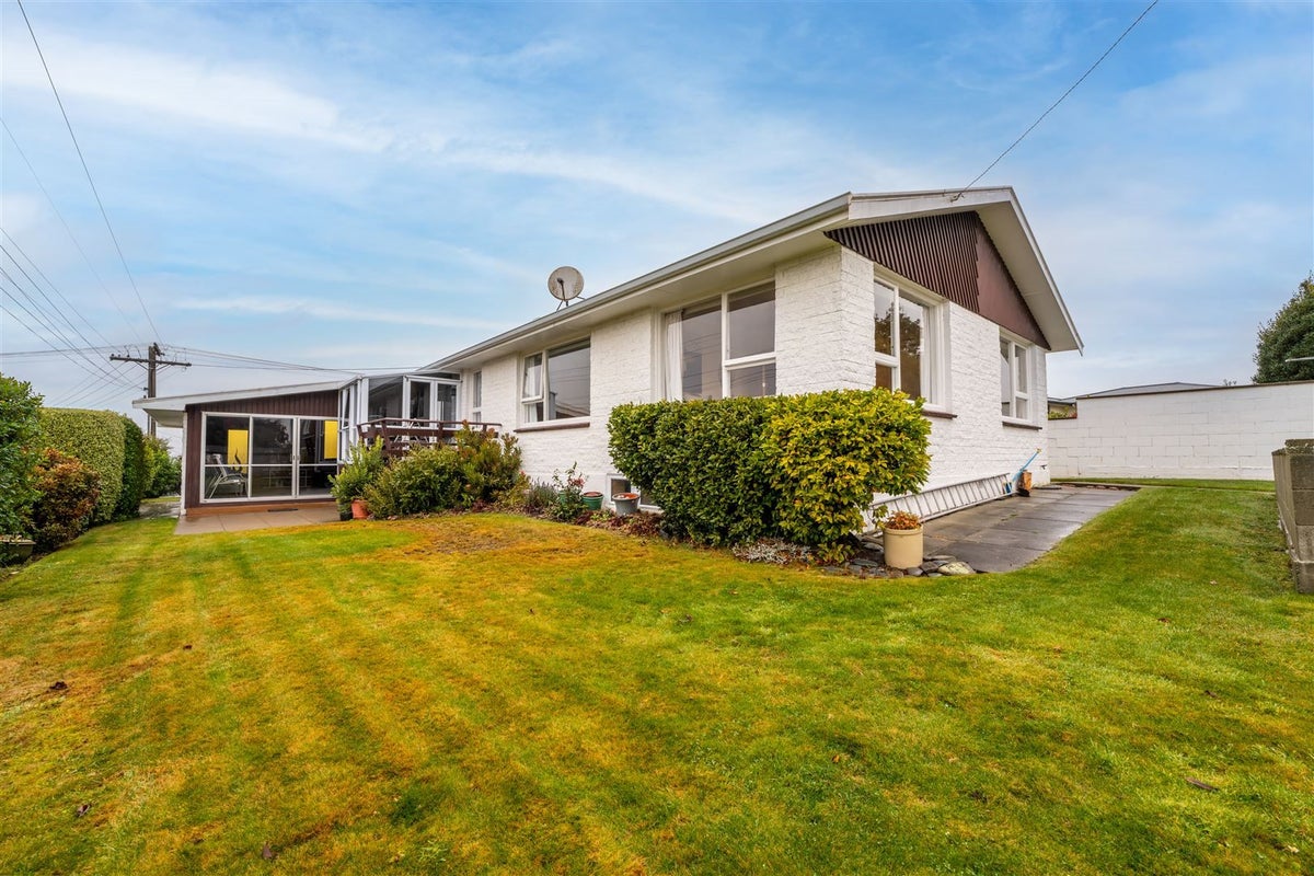 49 Kauri Street, Highfield, Timaru - Carousel 1