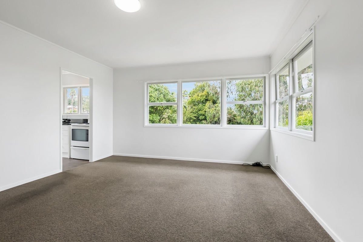 2/30 Caulton Street, Saint Johns, Auckland - Carousel 2