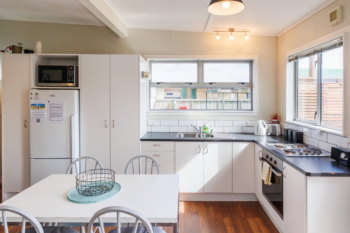 133 Seabury Avenue, Foxton Beach, Foxton - Carousel 2