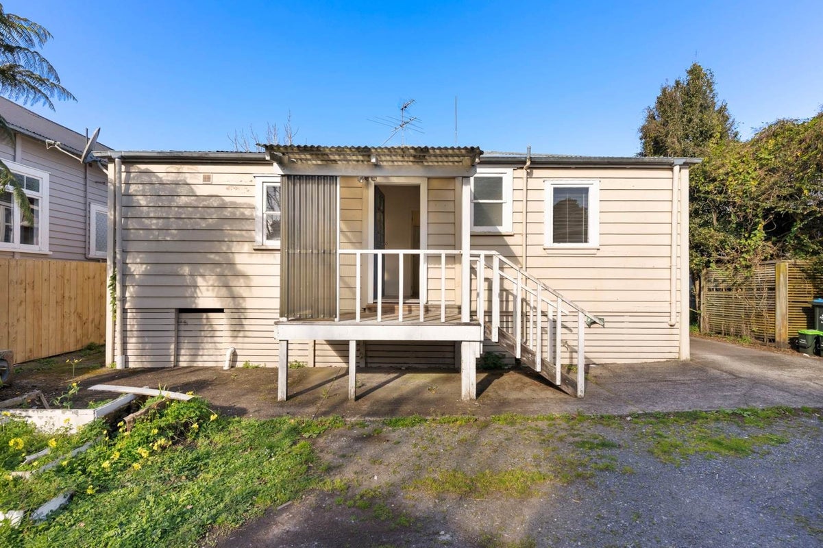 2/415 Sandringham Road, Sandringham, Auckland - Carousel 11