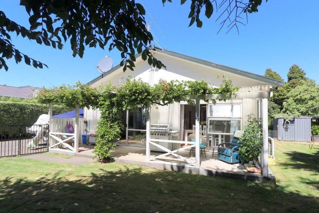184 Bourke Street, Windsor, Invercargill - Carousel 1