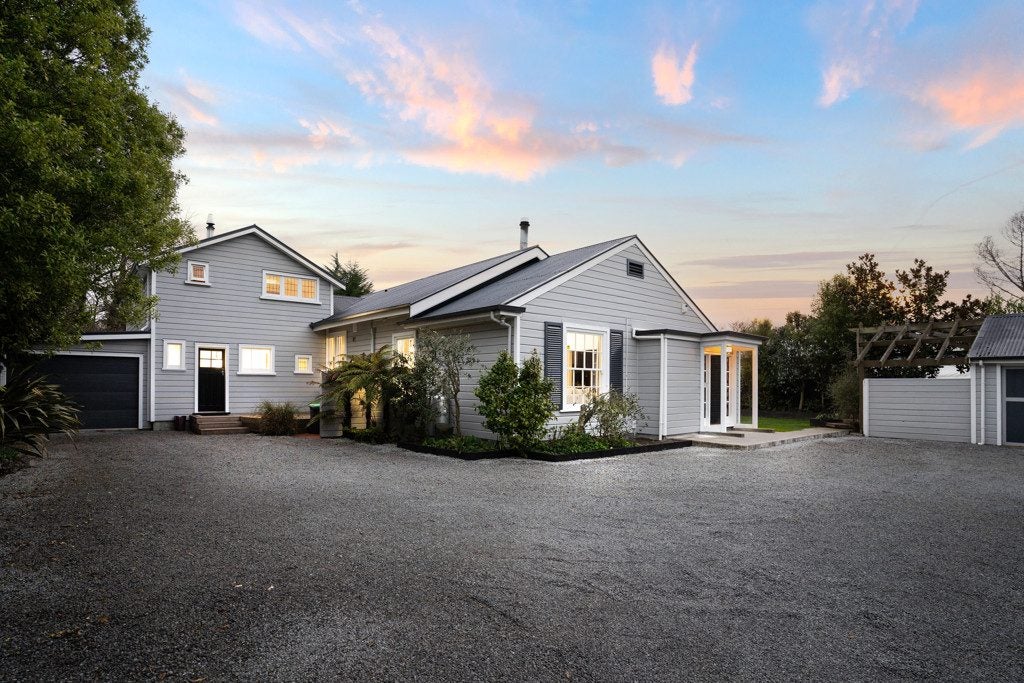 61 Grahams Road, Burnside, Christchurch - Carousel 1