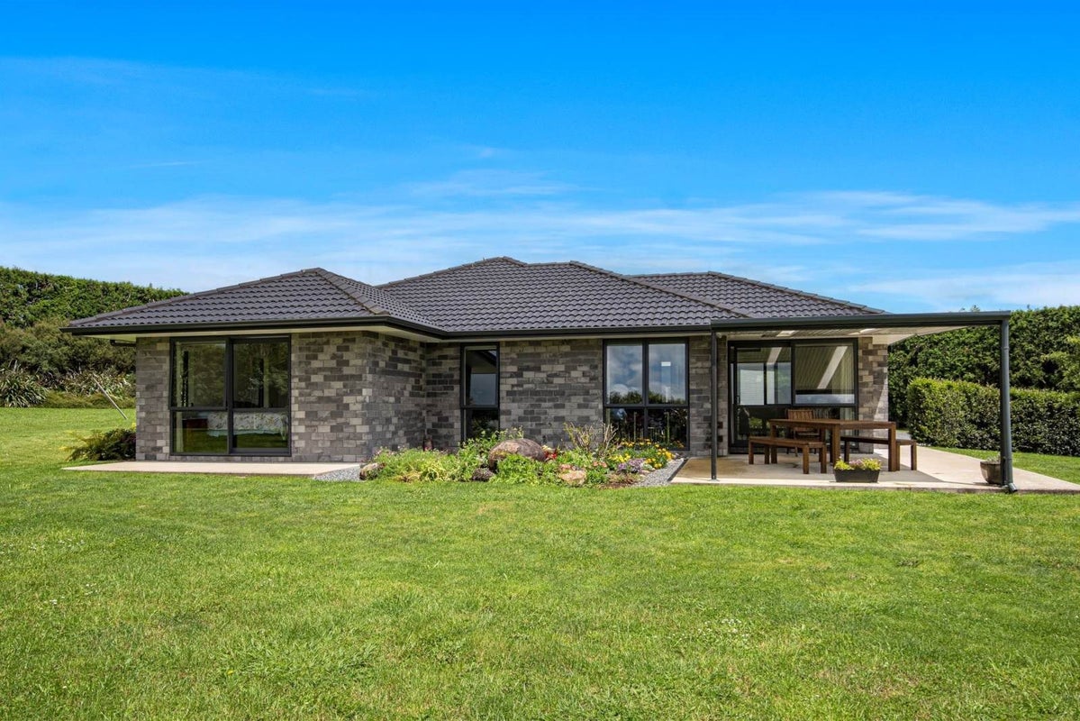 615 Mangakahia Road, Whangarei - Carousel 2
