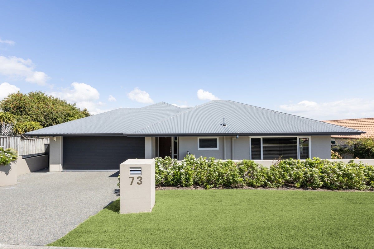 73 Hikanui Drive, Havelock North, Havelock North - Carousel 2