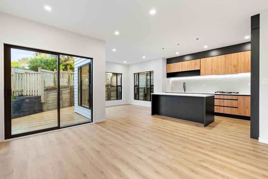 13 Bushlands Park Drive, Albany, Auckland - Carousel 25