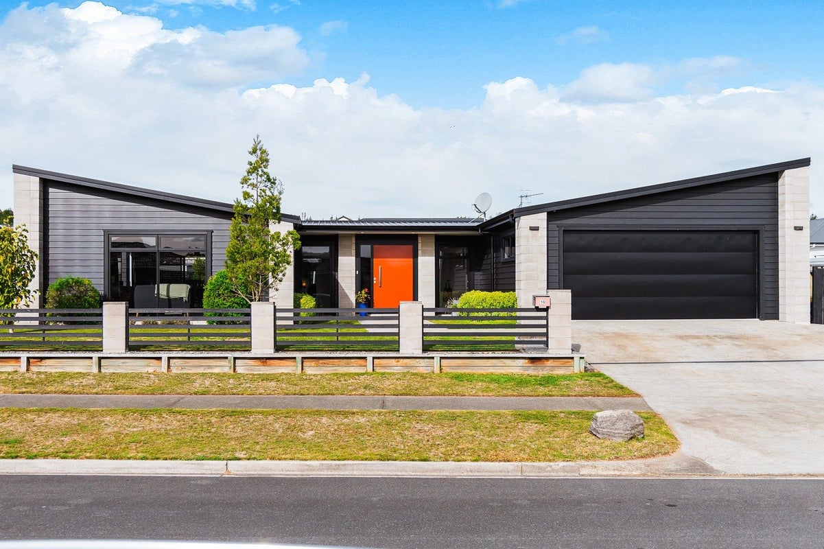 10 Windsor Street, Richmond Heights, Taupo - Carousel 1