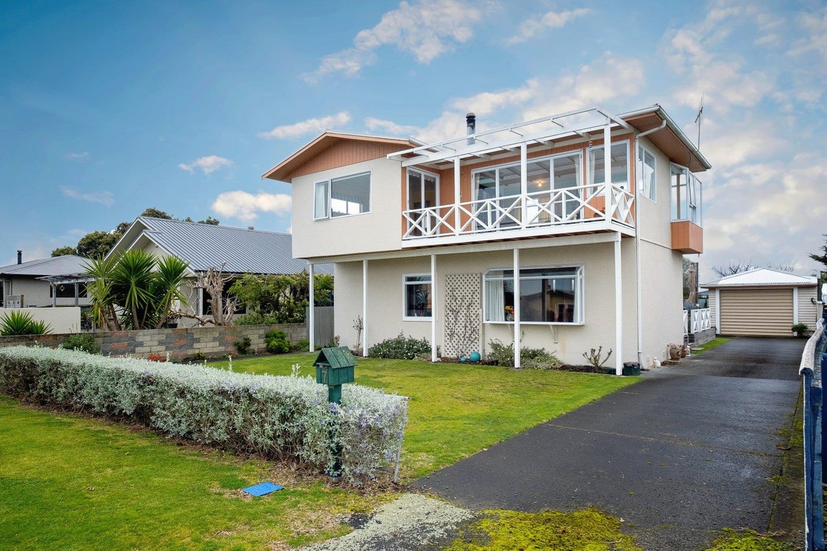 7 Collison Terrace, Haumoana, Haumoana - Carousel 2