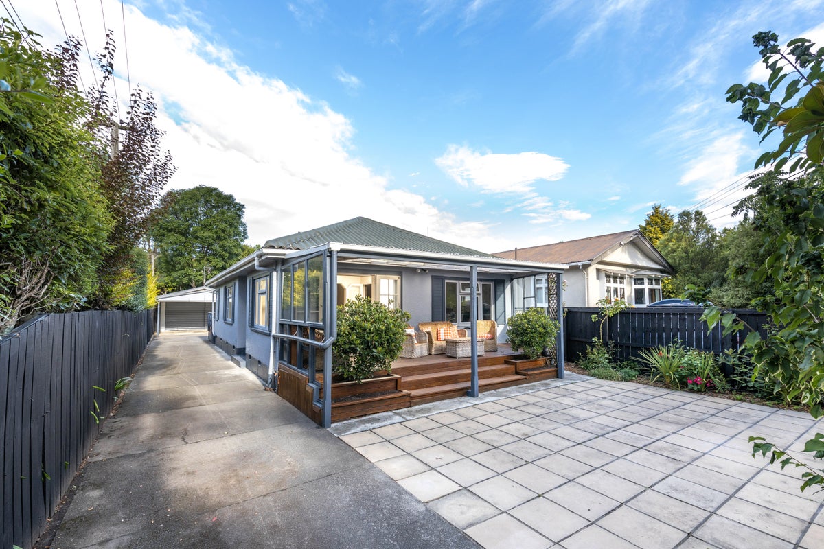 189 Waimea Terrace, Beckenham, Christchurch - Carousel 1