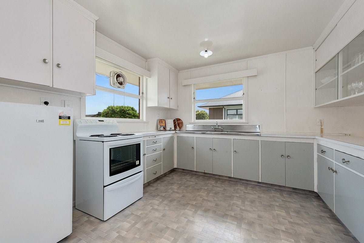 59 Braid Road, St Andrews, Hamilton - Carousel 2
