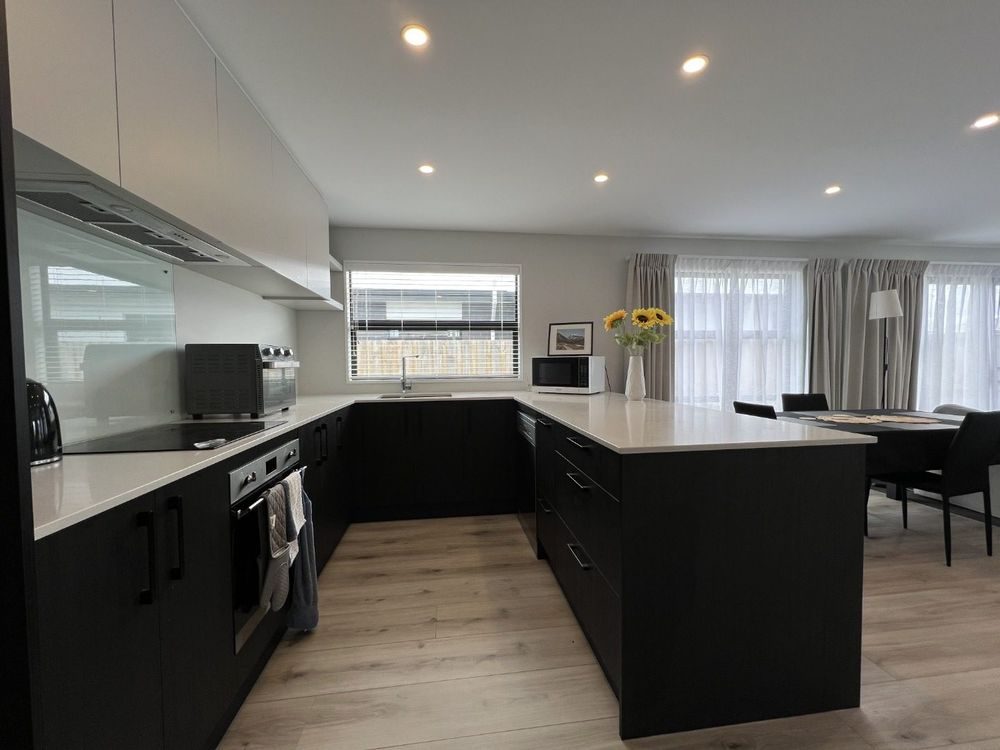 14 Dallimore Drive, Belfast, Christchurch - Carousel 2