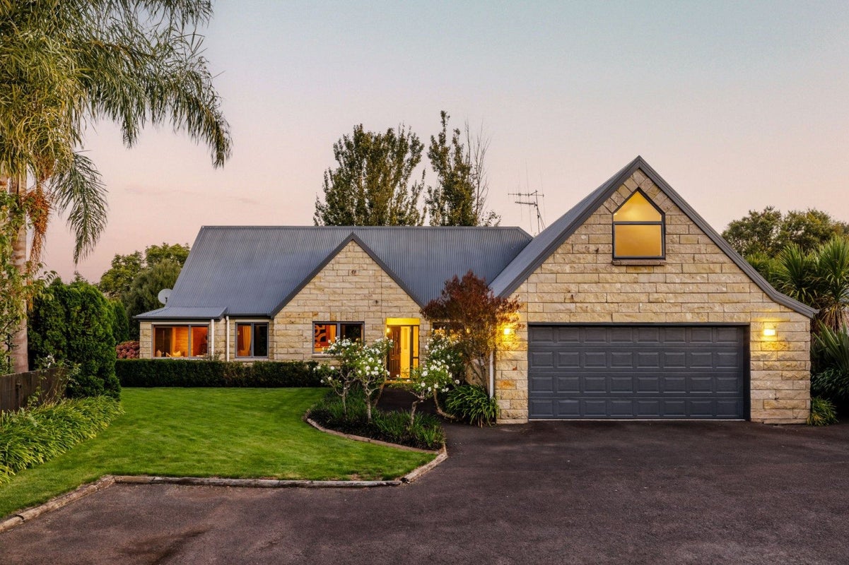 5 Vereker Court, Rototuna, Hamilton - Carousel 2