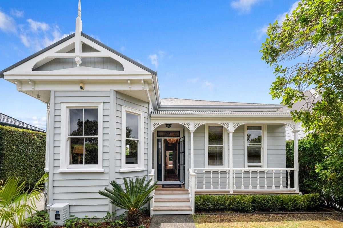23 Walters Road, Mount Eden, Auckland - Carousel 1