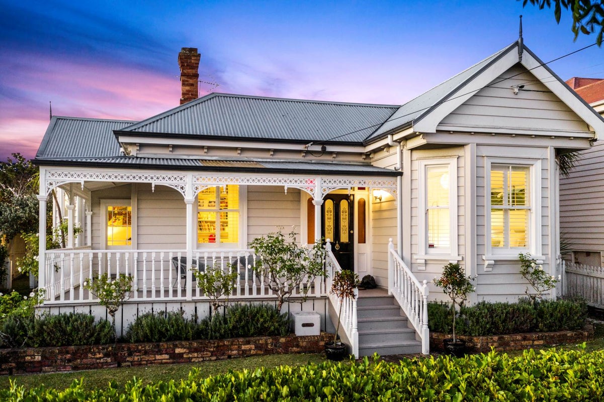38 Mozeley Avenue, Devonport, Auckland - Carousel 1