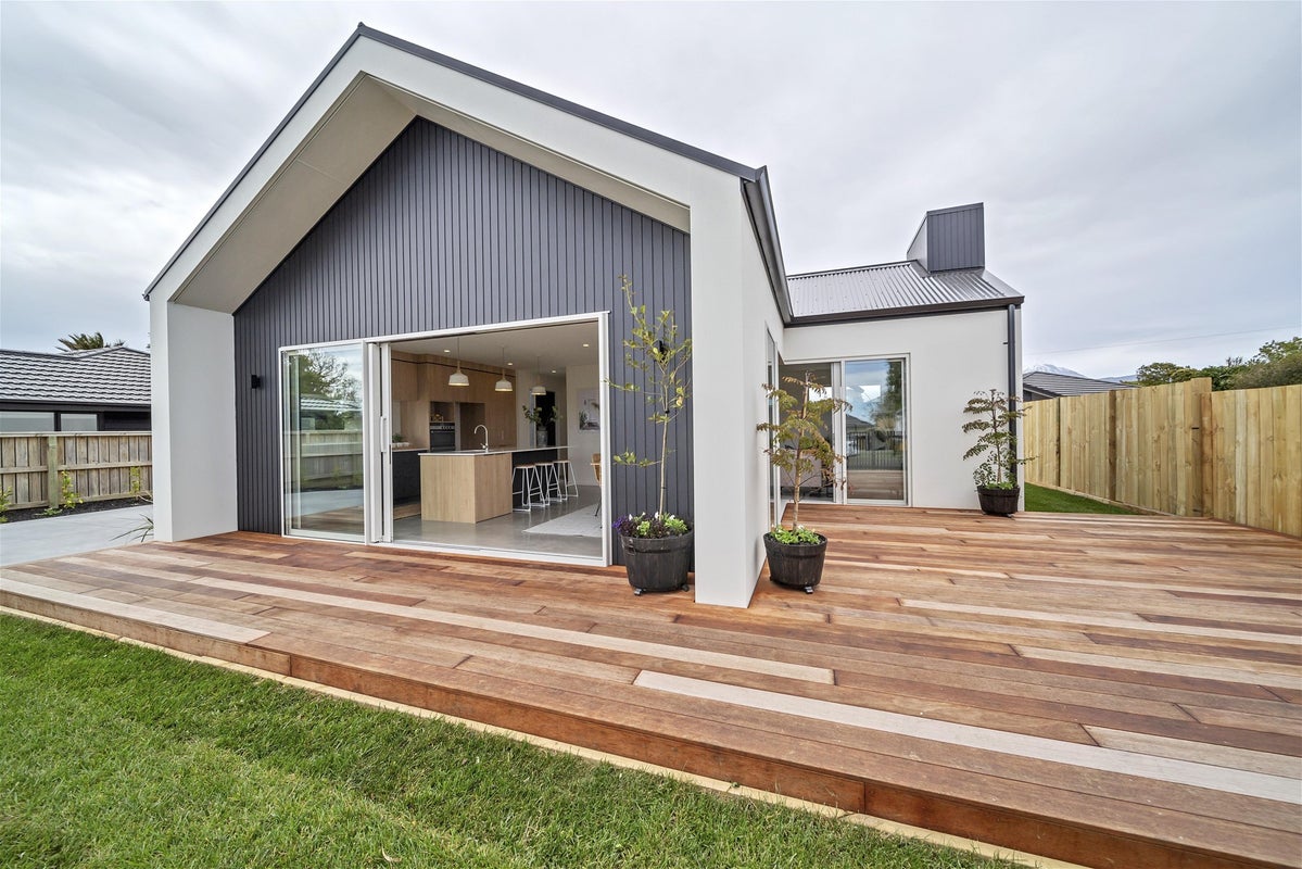 409 Frankley Road, Ferndale, New Plymouth - Carousel 2