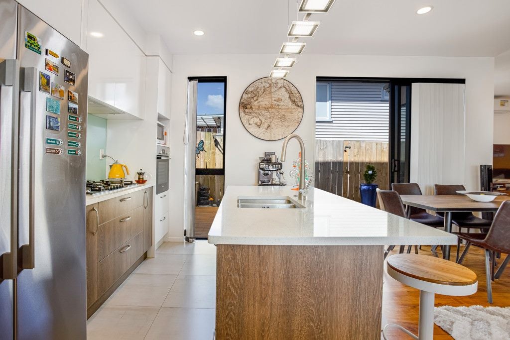 28B Edmonton Road, Henderson, Auckland - Carousel 1
