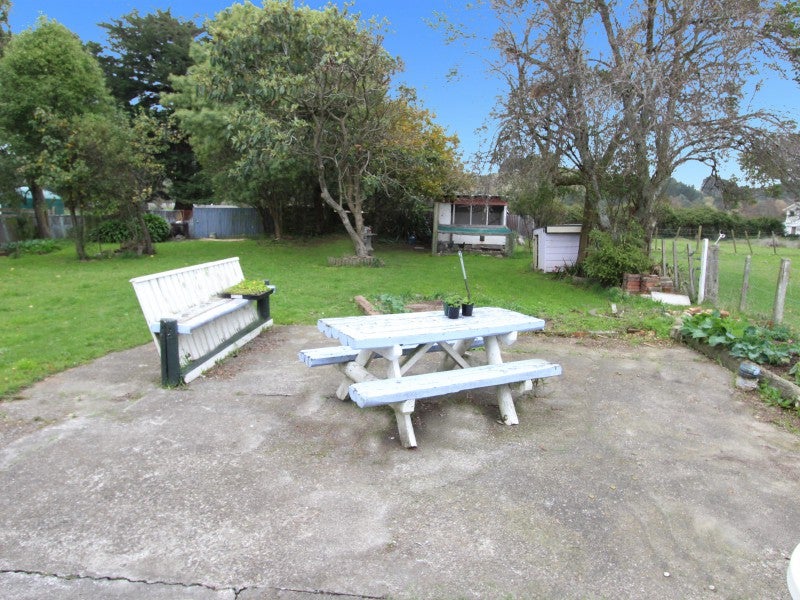 81384 State Highway 2, Mangatainoka, Pahiatua - Carousel 9