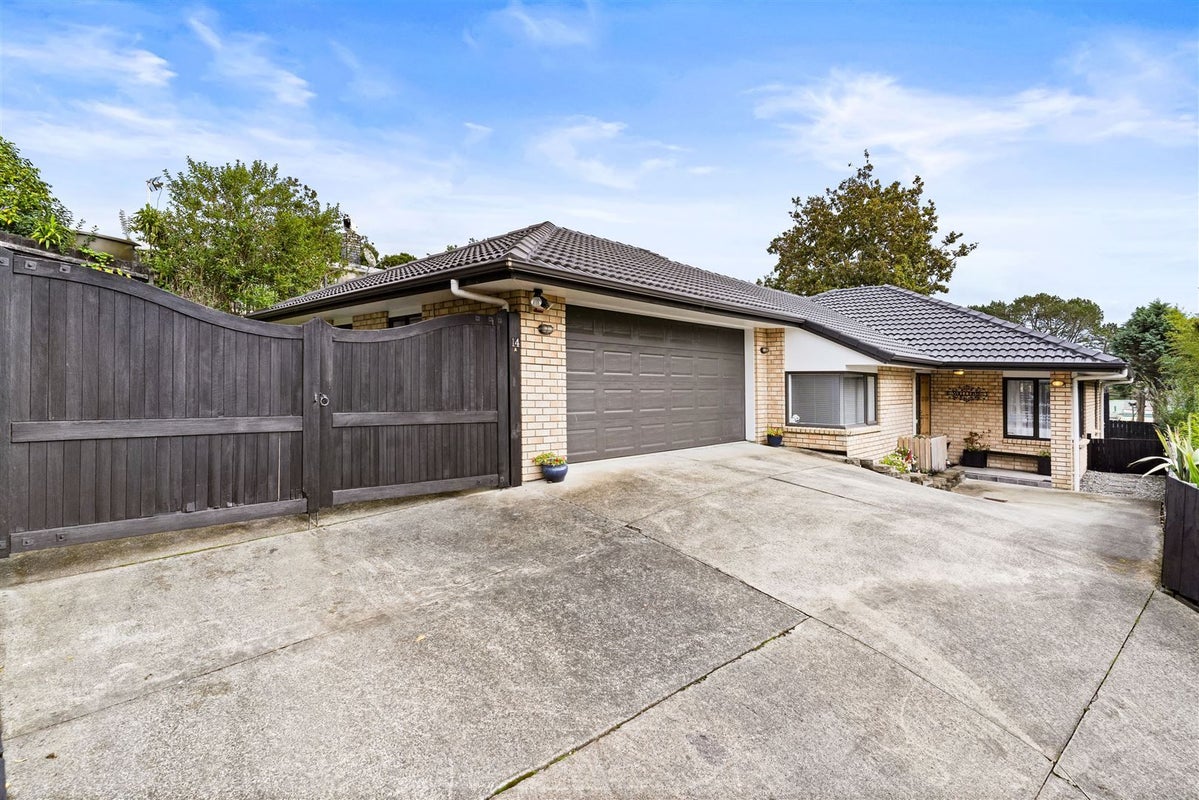 14A Millbrook Road, Henderson, Auckland - Carousel 1