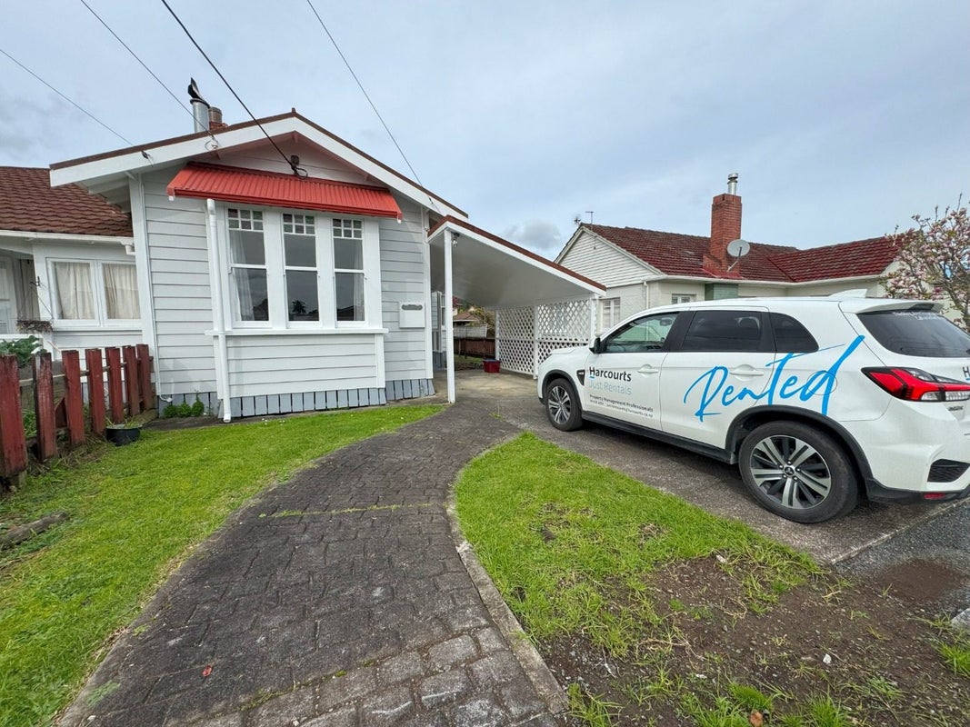 4 Princes Street, Kensington, Whangarei - Carousel 1