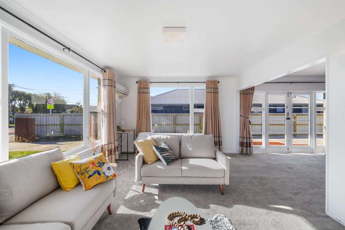 50 St Johns Street, Woolston, Christchurch - Carousel 2