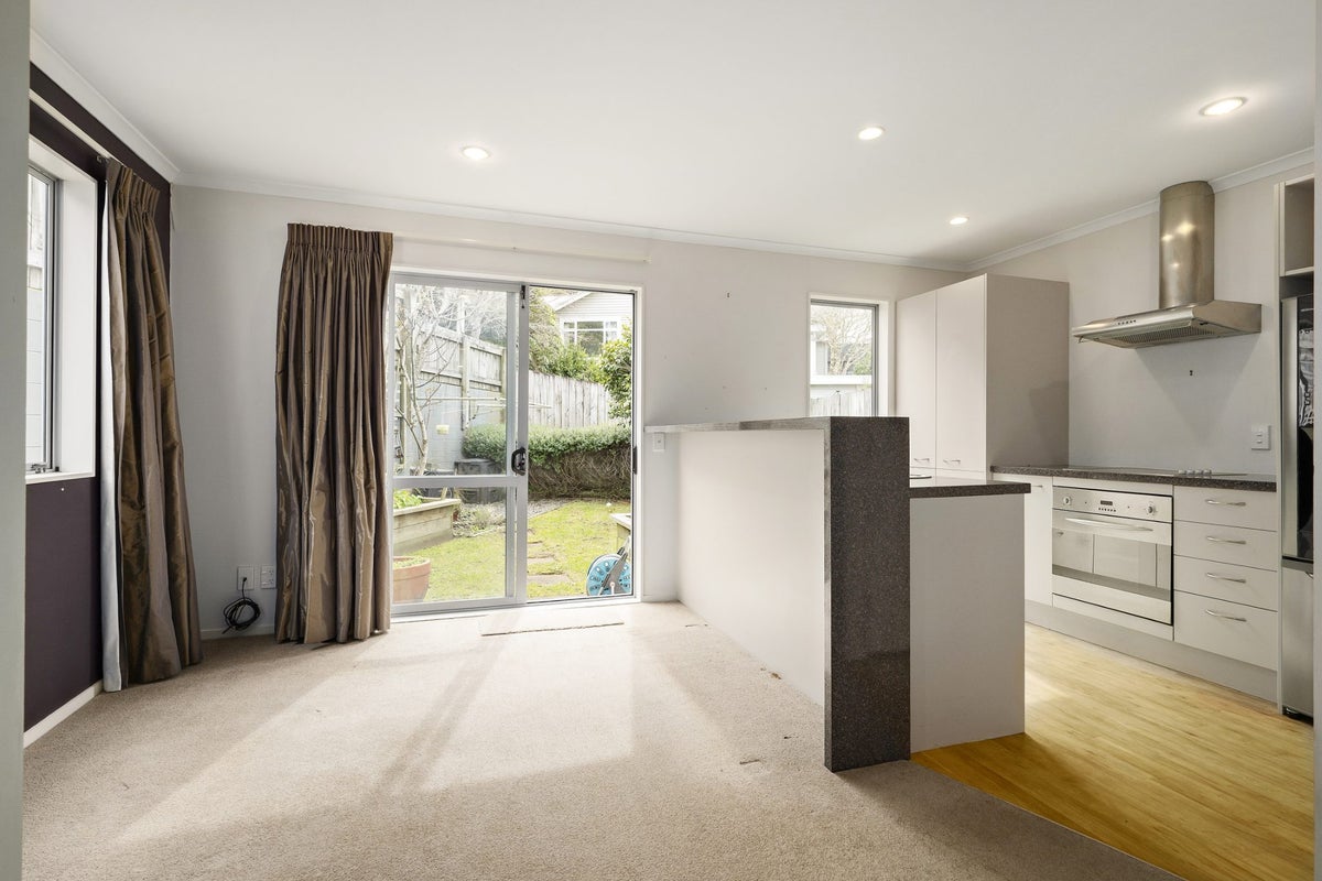 52 Fortunatus Street, Brooklyn, Wellington - Carousel 2