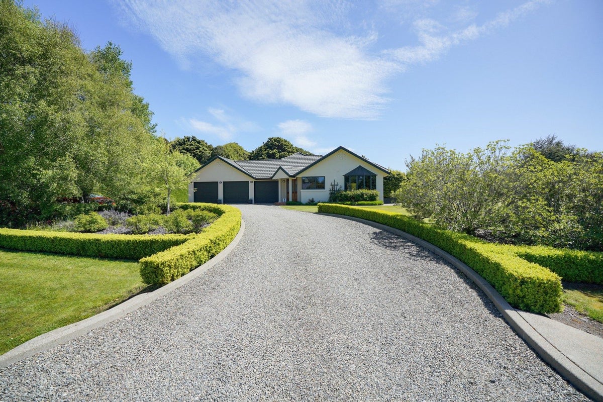 24 Spence Avenue, Otatara, Invercargill - Carousel 50