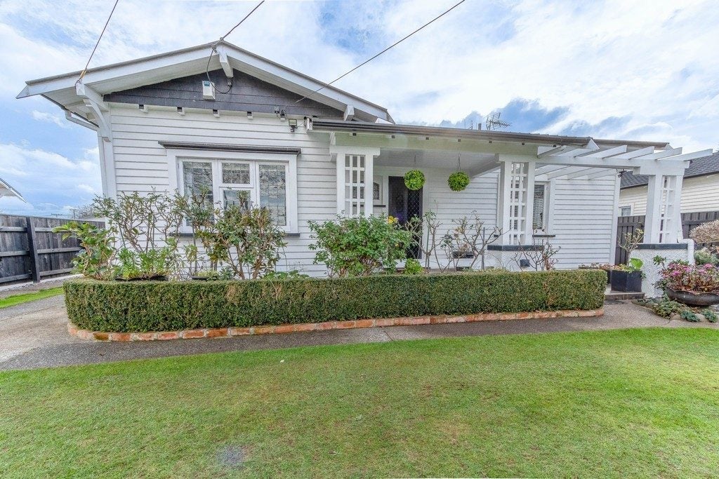 18 Godwin Crescent, College Estate, Whanganui, Manawatu / Whanganui - Carousel 21