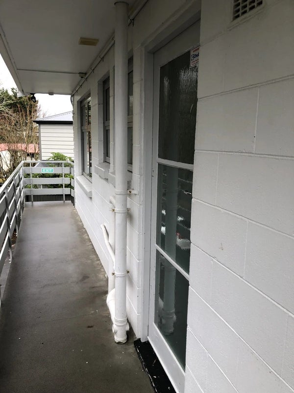 44G Charlemont Street, Whitiora, Hamilton - Carousel 12