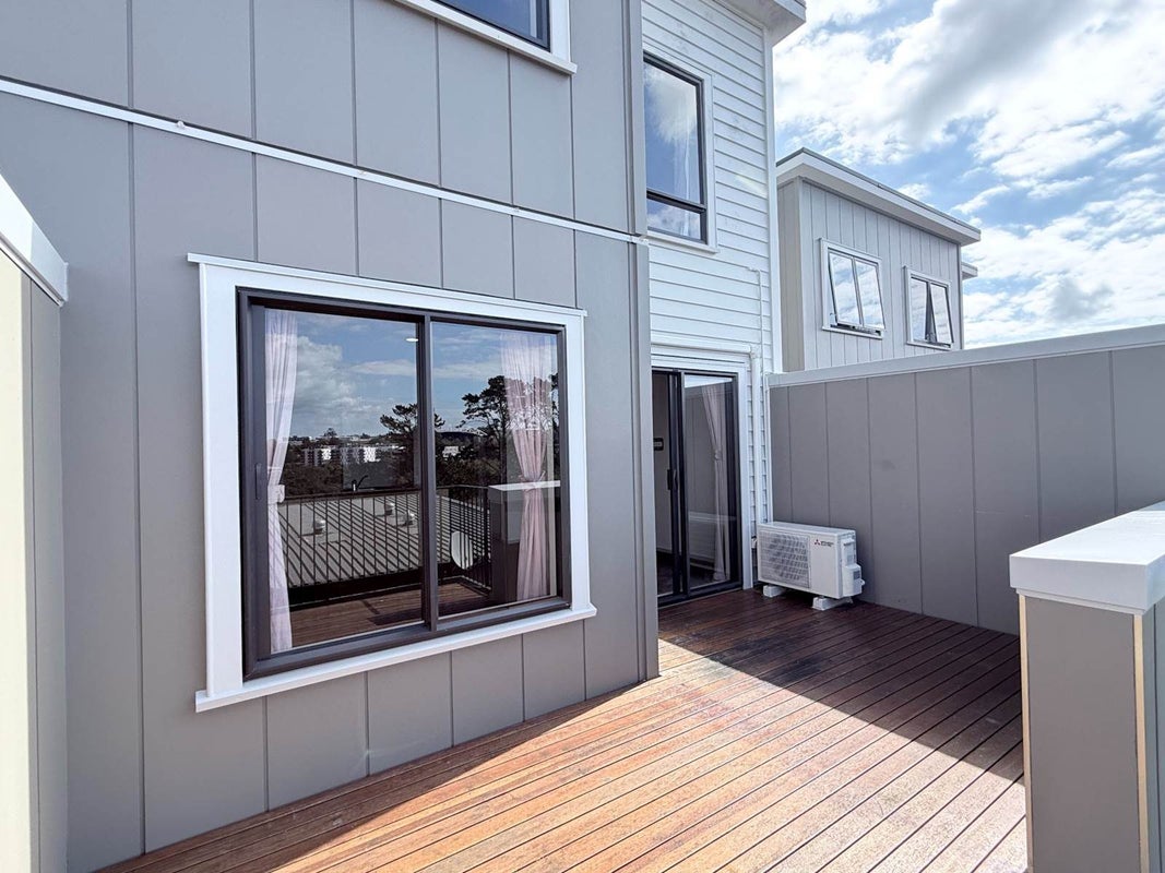10/17 Georgia Terrace, Albany, Auckland - Carousel 11