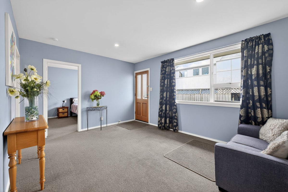 2/494 Barbadoes Street, Edgeware, Christchurch - Carousel 2
