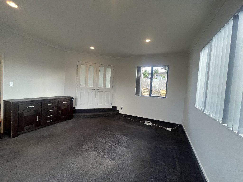 32A Connell Street, Blockhouse Bay, Auckland - Carousel 2