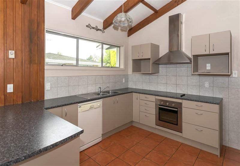 24 Burden Street, Redwoodtown, Blenheim - Carousel 2