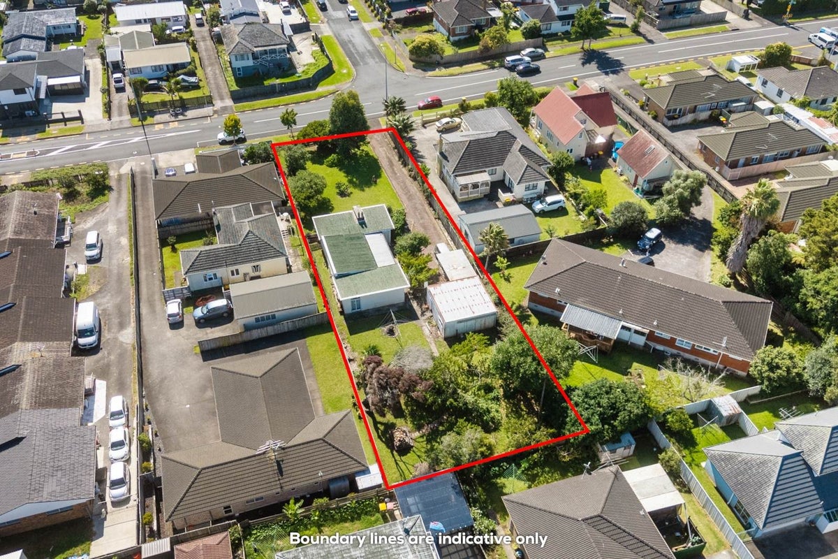 79 Coronation Road, Papatoetoe, Auckland - Carousel 1
