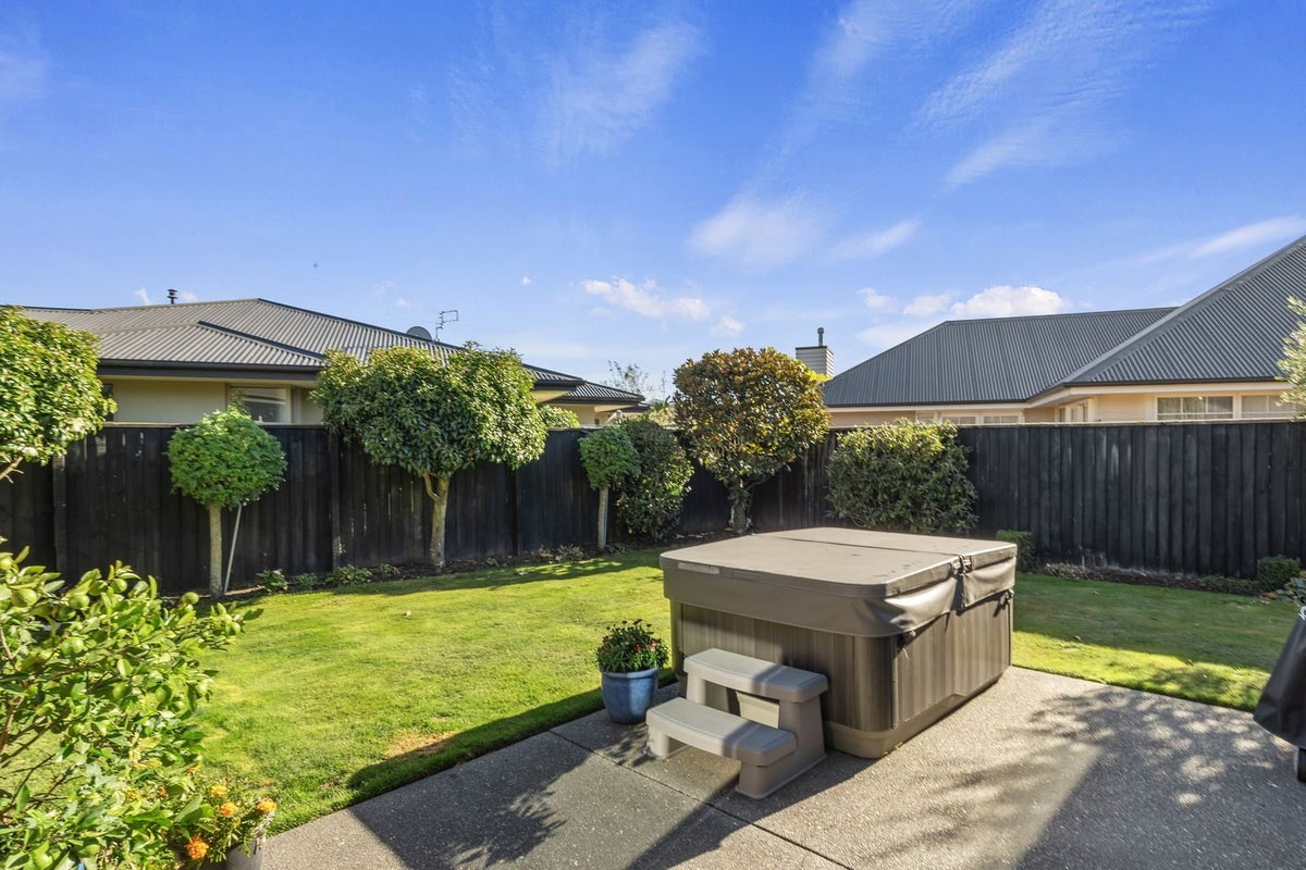 24 Globe Bay Drive, Templeton, Christchurch - Carousel 19
