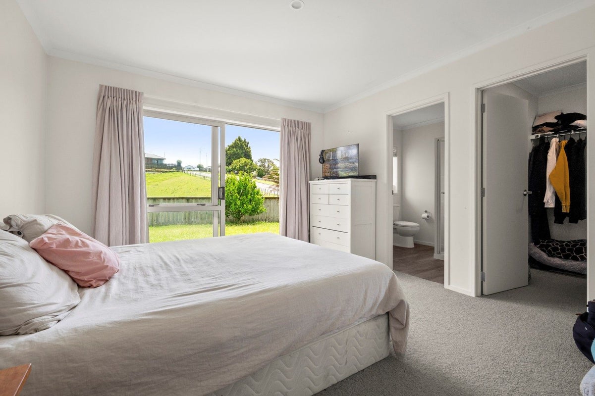 8A Cannell Farm Drive, Te Puke, Te Puke - Carousel 2