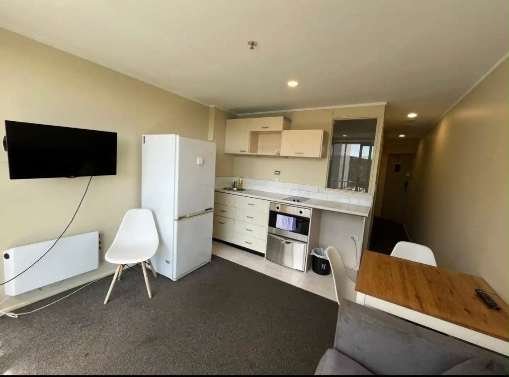 725/72 Nelson Street, Auckland Central, Auckland - Carousel 2