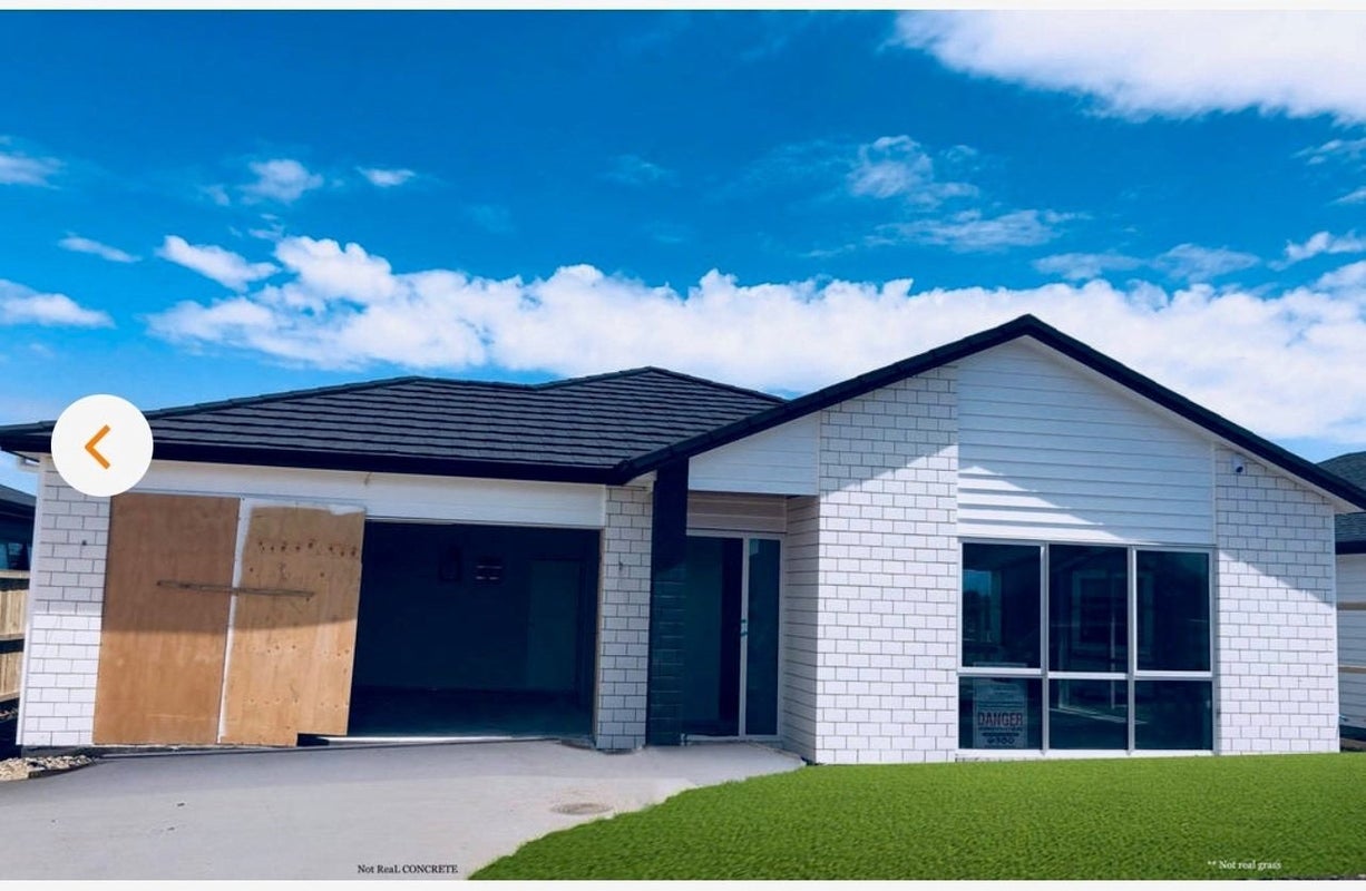 28 Koroheke Road , Takanini, Ardmore  - Carousel 1