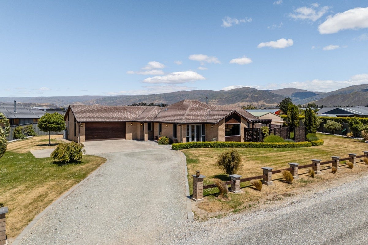 1 Madison Lane, Cromwell, Cromwell - Carousel 1