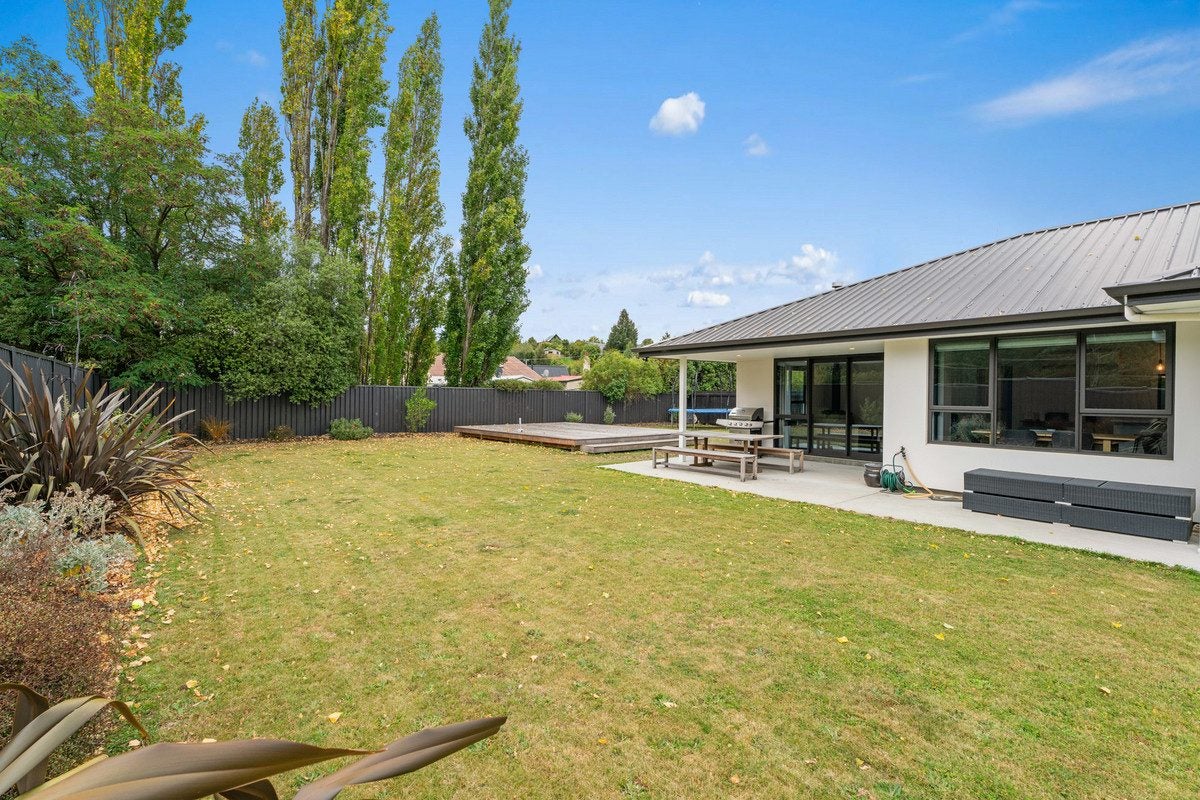 13 Edna Lane, Lake Hawea - Carousel 16