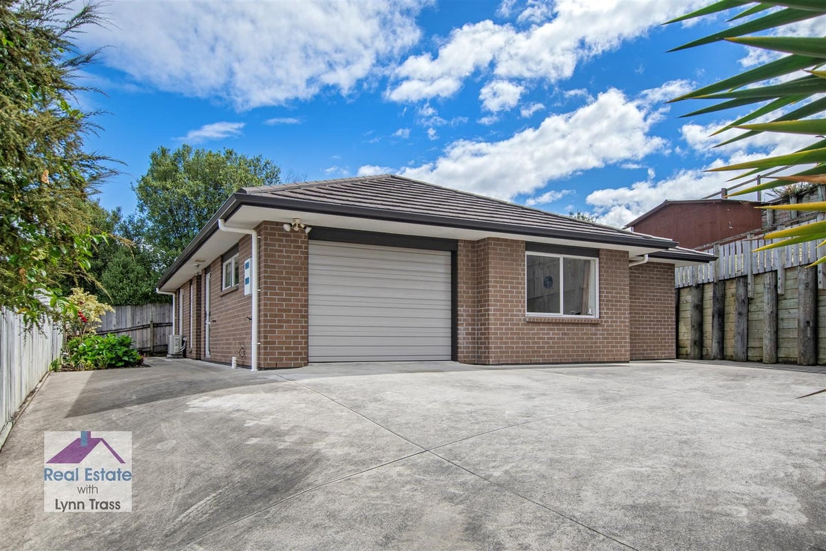 3A Cole Terrace, Kamo, Whangarei - Carousel 1