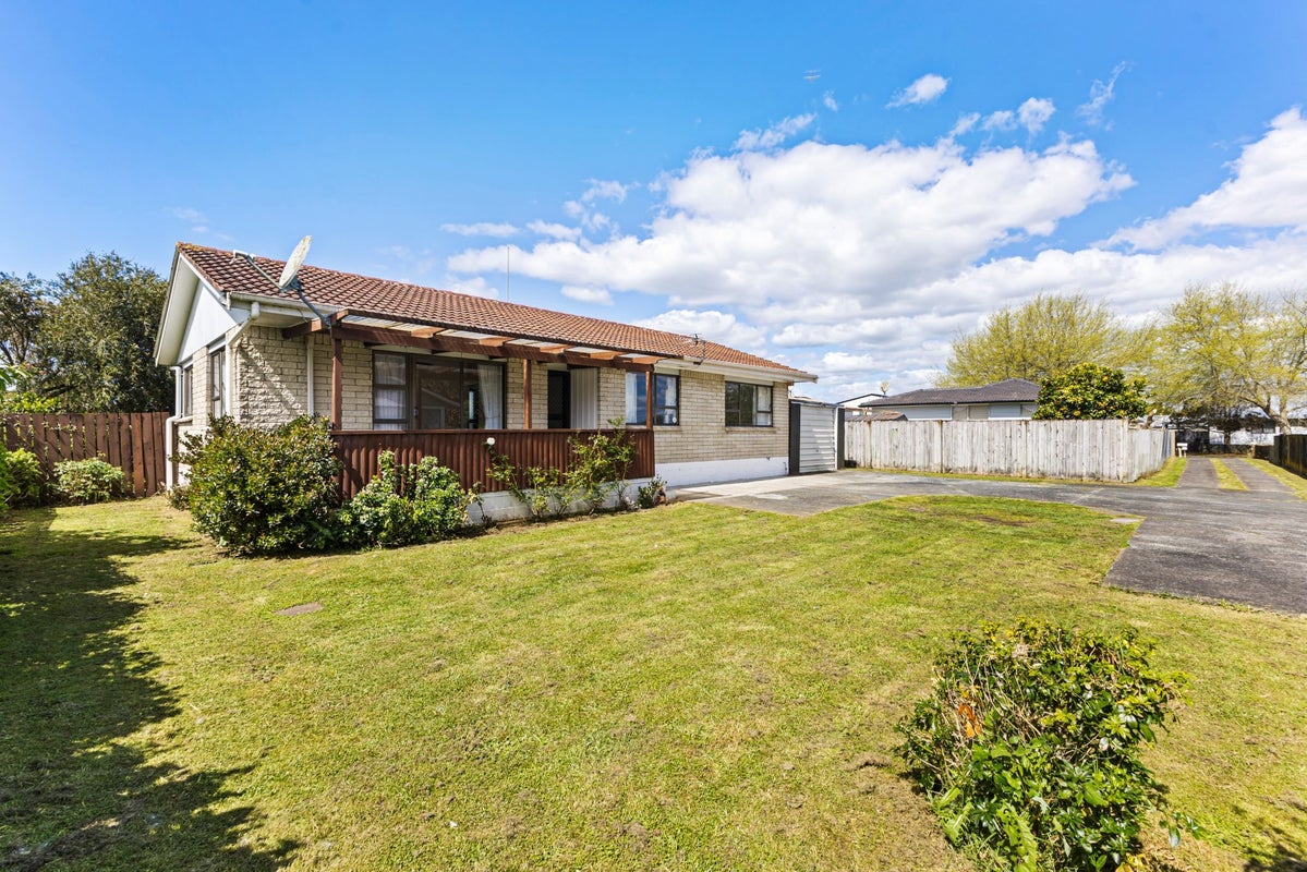1/36 Pukeroa Place, Papakura, Papakura - Carousel 2