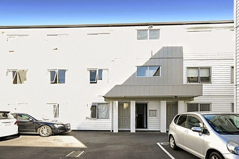 95H Felton Mathew Avenue, Saint Johns, Auckland - Carousel 1
