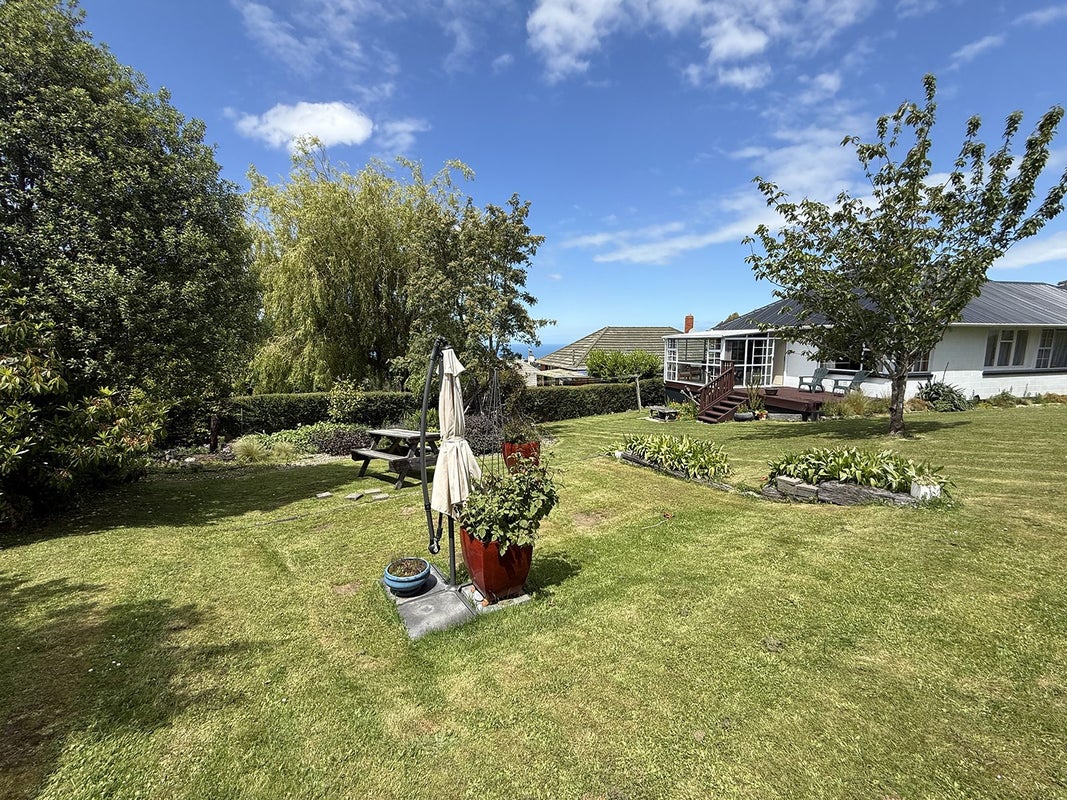 20 Statham Street, Brockville, Dunedin - Carousel 12