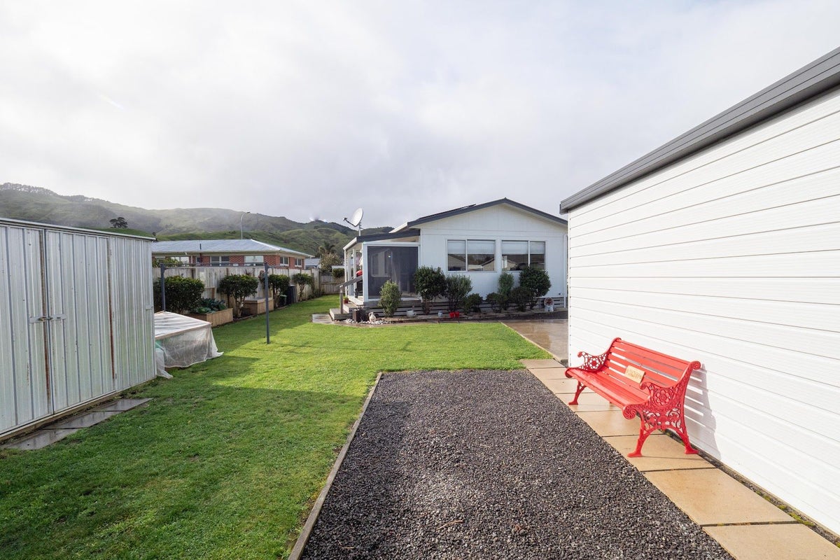 84B Thames Road, Paeroa, Paeroa - Carousel 1