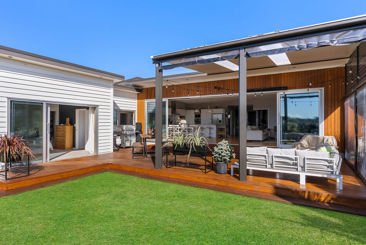 79 Liberty Crescent, Beachlands, Auckland - Carousel 29