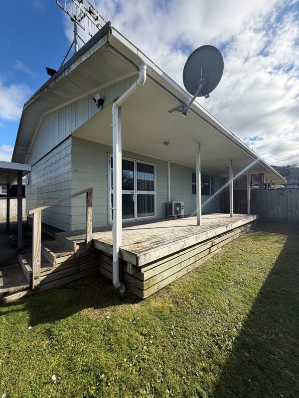 2-3/240 Clayton Road, Pukehangi, Rotorua - Carousel 2