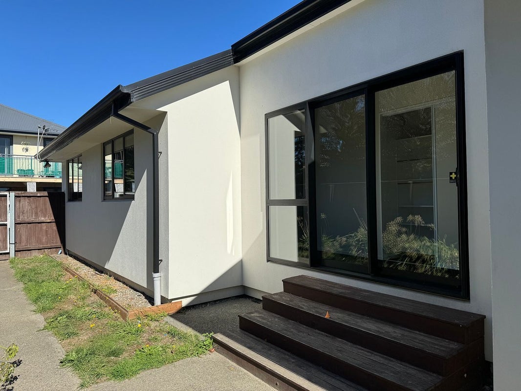 382 Pages Road, Aranui, Christchurch - Carousel 1