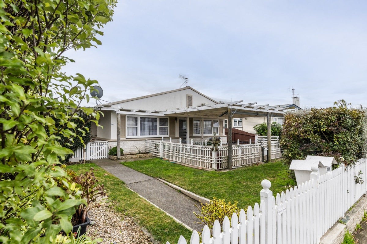 38A Taradale Road, Marewa, Napier, Hawke's Bay - Carousel 12