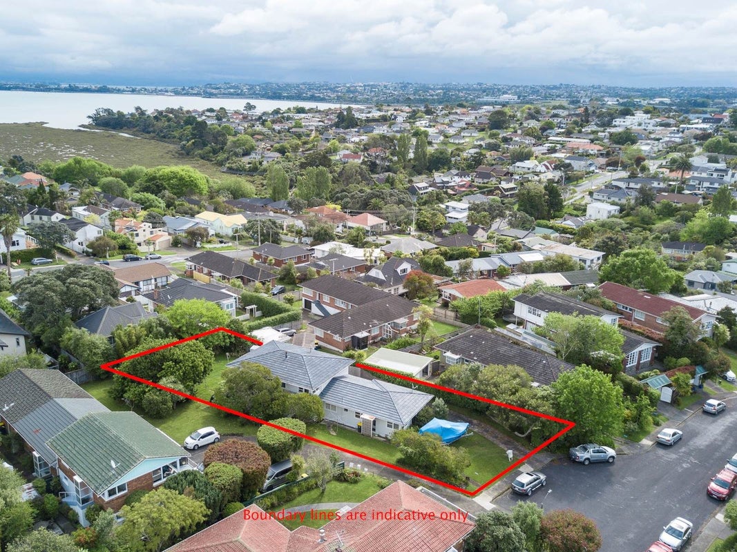39 Northumberland Avenue, Belmont, Auckland - Carousel 10
