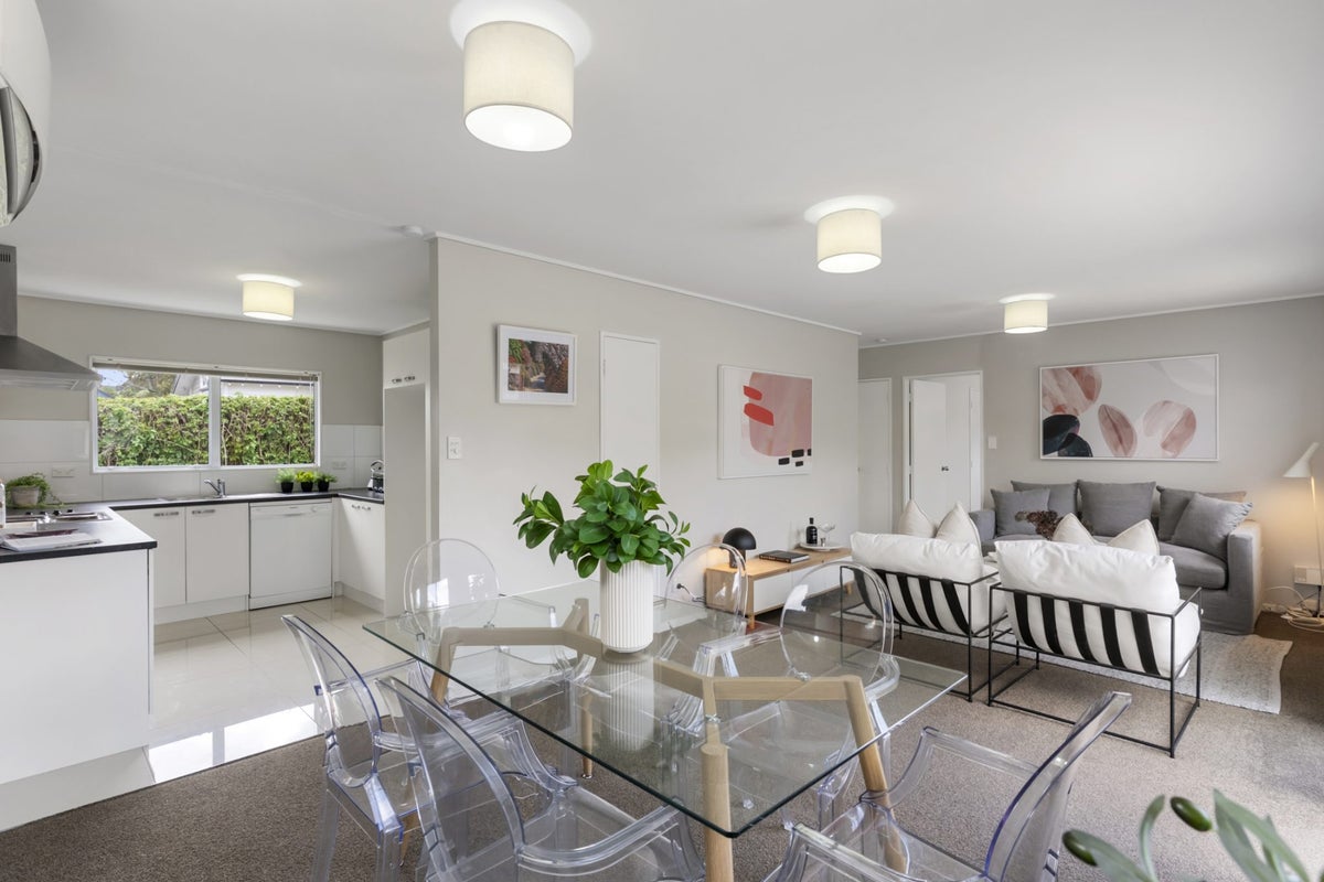 12A Wallath Road, Onehunga, Auckland - Carousel 2