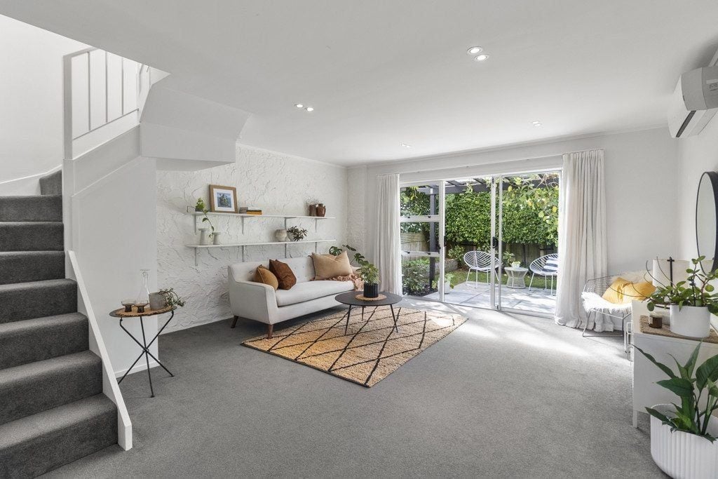 2/66 Taylors Road, St Lukes, Auckland - Carousel 2